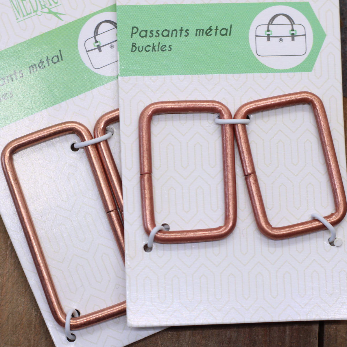 Passants rectangles métalliques - Or rose mordoré Mercerie L'atelier de Gaspard et Léonie | Gaspard et Léonie Tissus en ligne et Mercerie à Toulouse