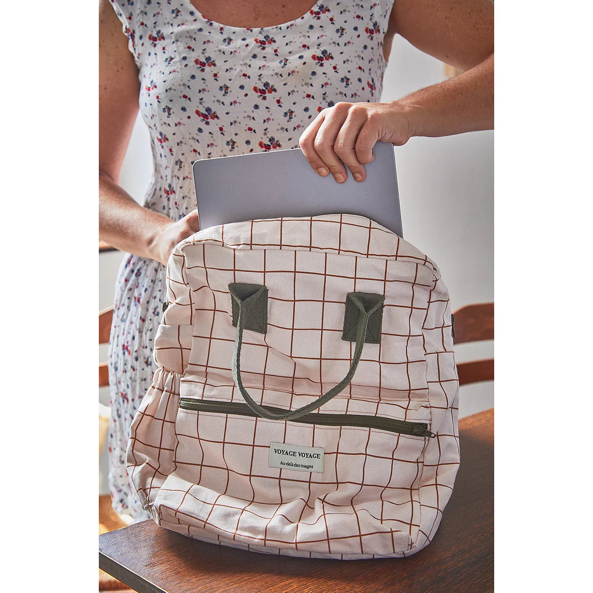 Sac à dos ou Sacoche EUGENE - Patron de couture pochette - IKATEE Patron de couture Ikatee | Gaspard et Léonie Tissus en ligne et Mercerie à Toulouse