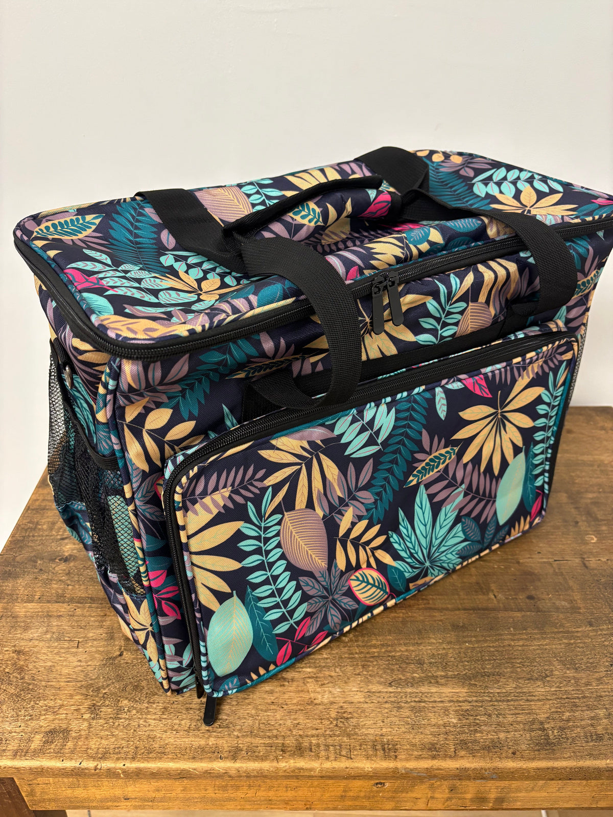 Sac de transport / rangement pour machine à coudre - TROPICAL Machine à coudre Sélection Gaspard et Léonie | Gaspard et Léonie Tissus en ligne et Mercerie à Toulouse