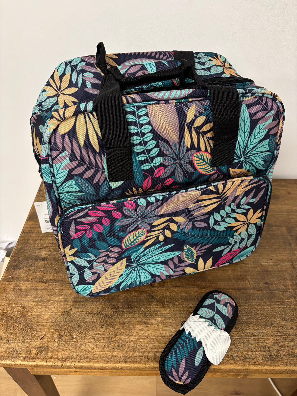 Sac de transport / rangement - Surjeteuse - TROPICAL Surjeteuse Sélection Gaspard & Léonie | Gaspard et Léonie Tissus en ligne et Mercerie à Toulouse