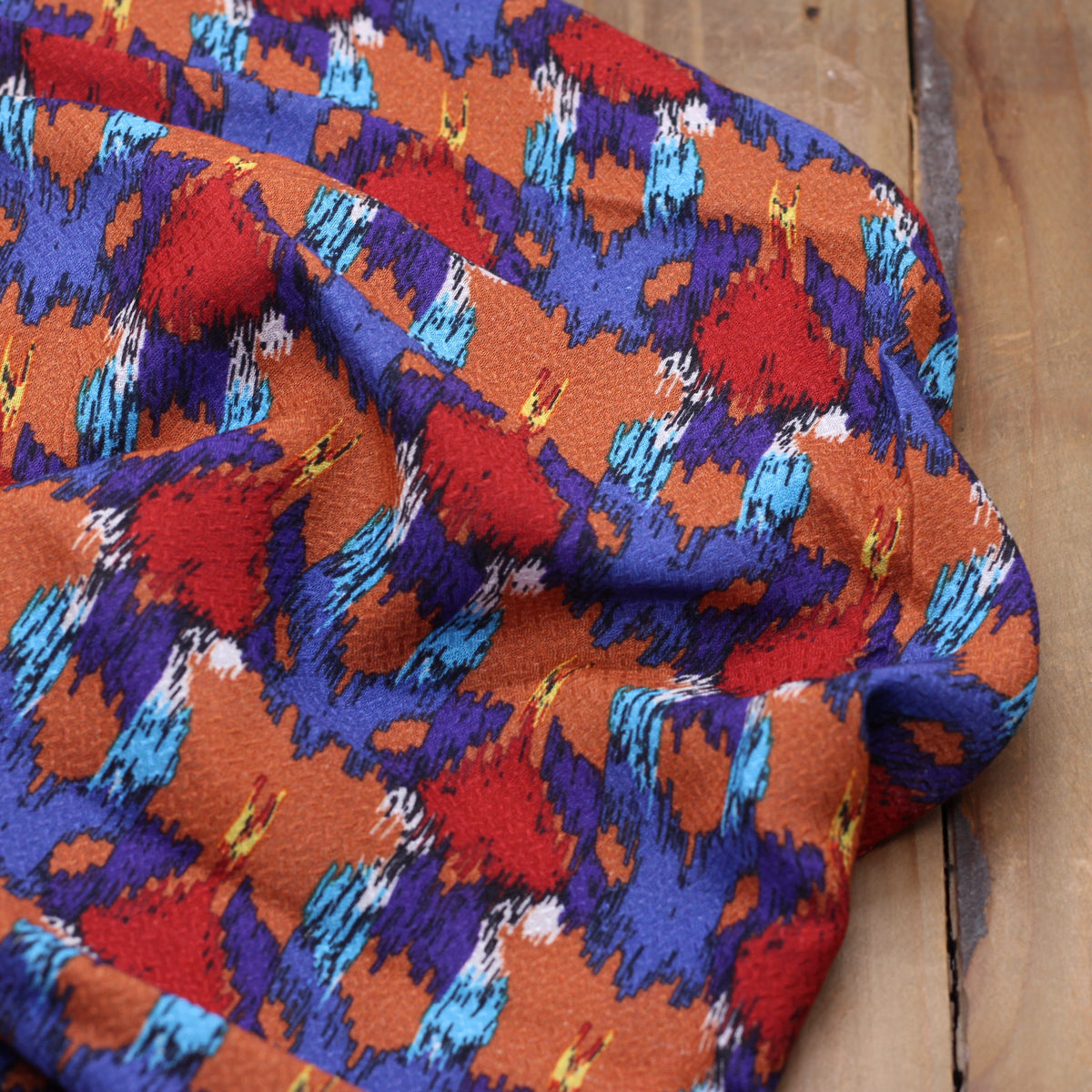 Tissu Crêpe de viscose TIXIA (Vendu x10cm) Tissus Sélection Gaspard & Léonie | Gaspard et Léonie Tissus en ligne et Mercerie à Toulouse