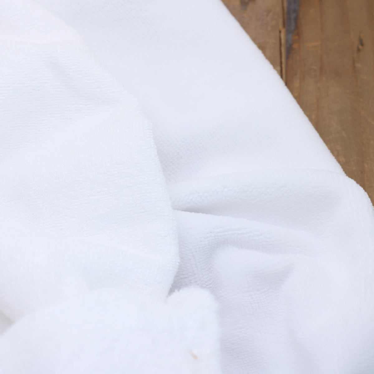 Tissu Eponge Microfibre de bambou - Blanc (Vendu x10cm) Tissus Sélection Gaspard & Léonie | Gaspard et Léonie Tissus en ligne et Mercerie à Toulouse