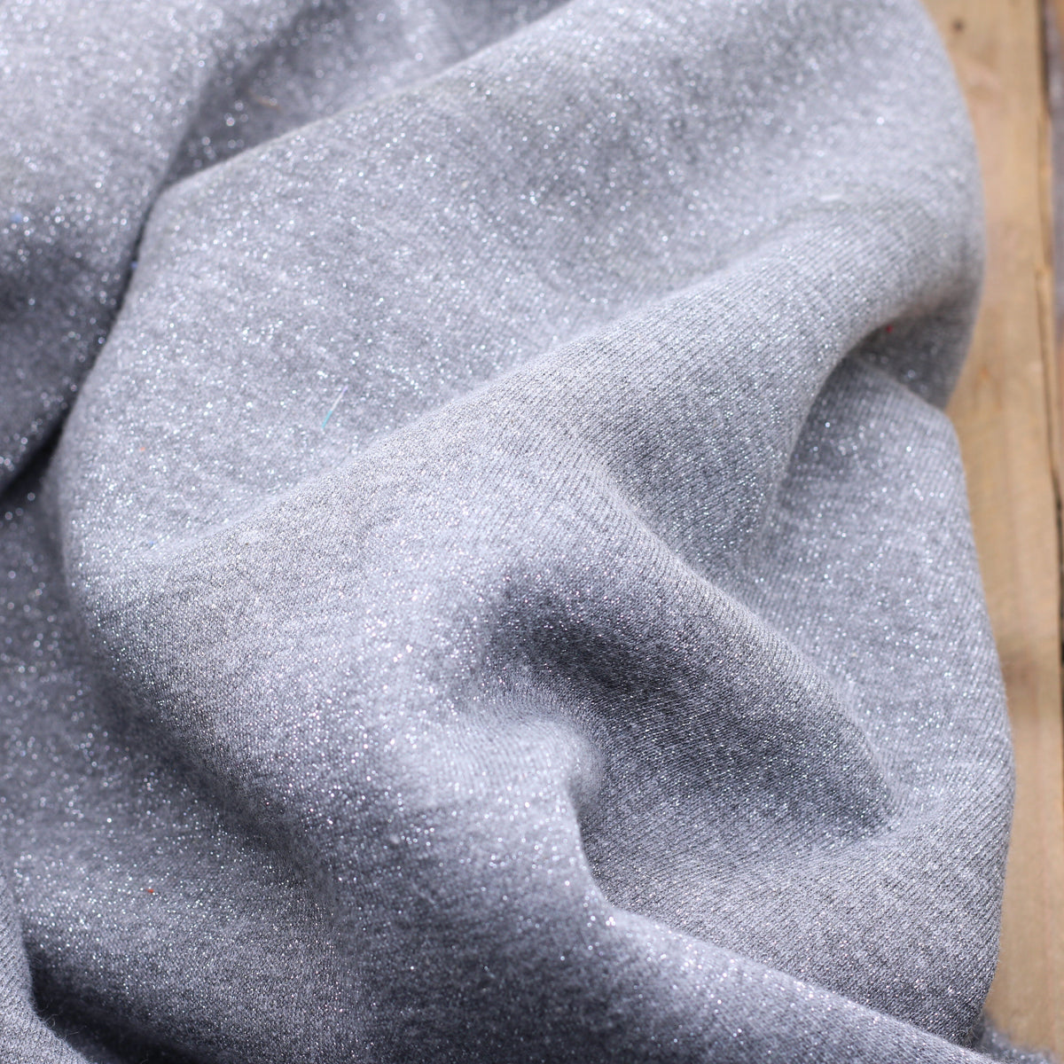 Tissu French Terry Glitter Gris (Vendu x10cm) Tissus Sélection Gaspard & Léonie | Gaspard et Léonie Tissus en ligne et Mercerie à Toulouse