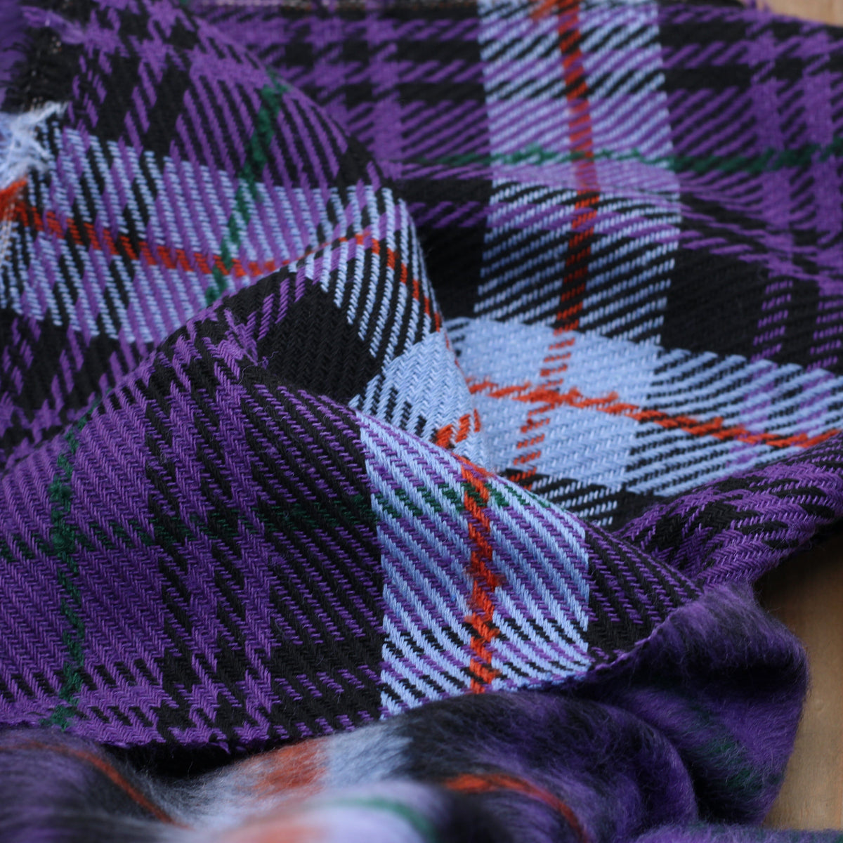 Tissu Laine Manteaux - Tartan Violet (Vendu x10cm) Tissus Sélection Gaspard & Léonie | Gaspard et Léonie Tissus en ligne et Mercerie à Toulouse