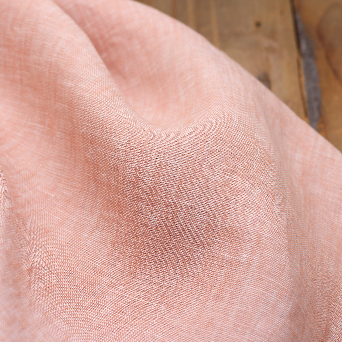 Tissu Lin chambray Uni - Rose (Vendu x10cm) Tissus Sélection Gaspard & Léonie | Gaspard et Léonie Tissus en ligne et Mercerie à Toulouse
