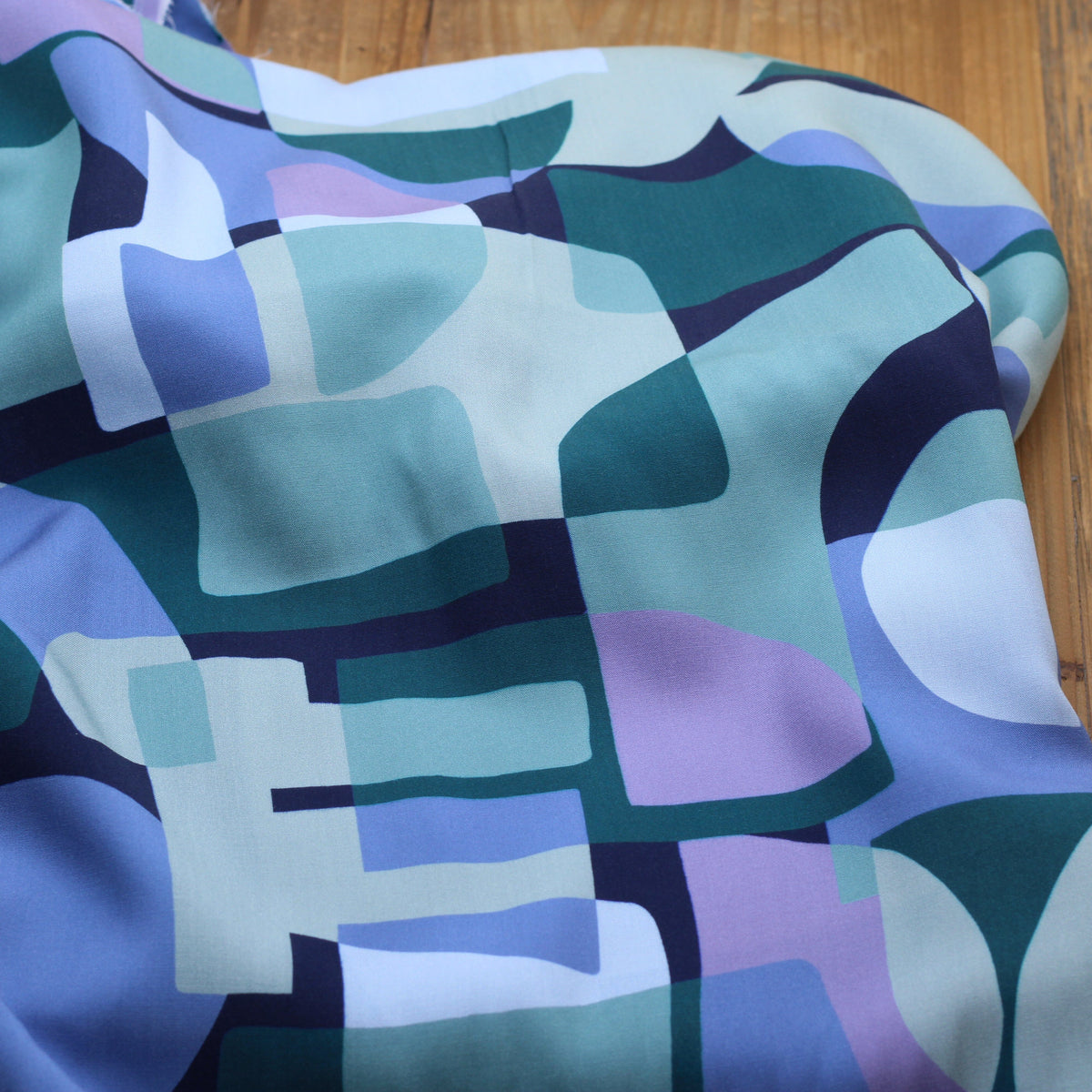 Tissu Viscose MODERN BLOCK - Vert (vendu x10cm) Tissus Sélection Gaspard & Léonie | Gaspard et Léonie Tissus en ligne et Mercerie à Toulouse