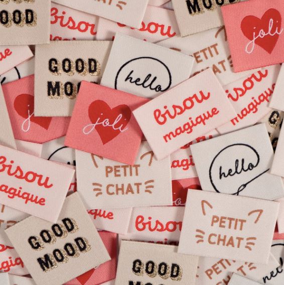 Assortiment Etiquettes tissées « Cozy » IKATEE Ikatee | Gaspard et Léonie Tissus en ligne et Mercerie à Toulouse