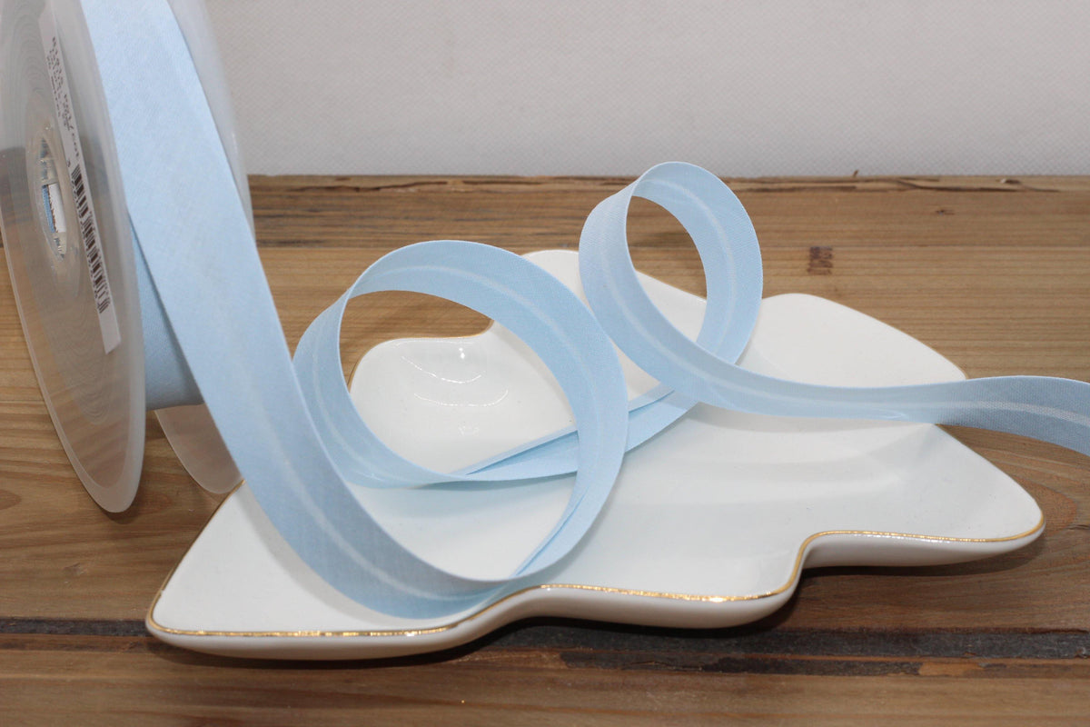 Biais Polycoton uni COL:23 20mm Bleu (Vendu x10cm) - L'atelier de Gaspard et Léonie