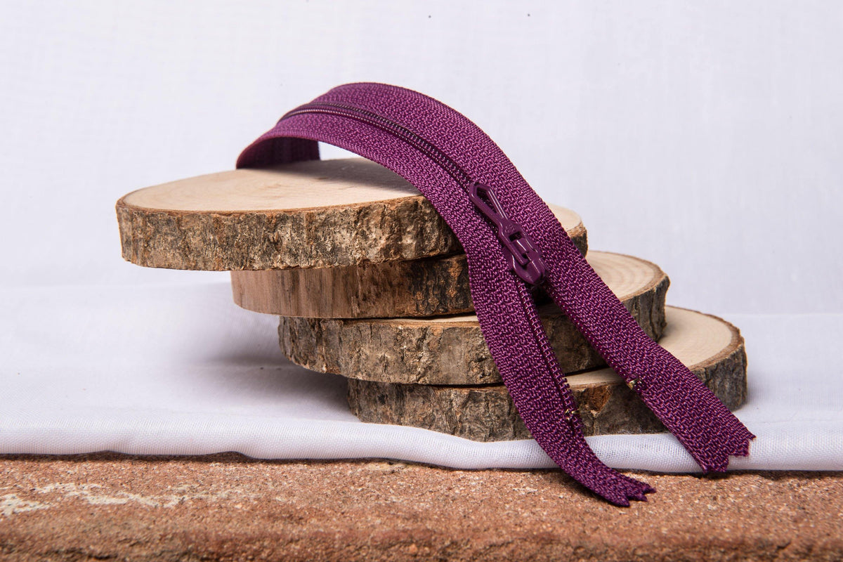 Fermeture Eclair Spirale Violet prune - Non Séparable Z51 859 - L'atelier de Gaspard et Léonie