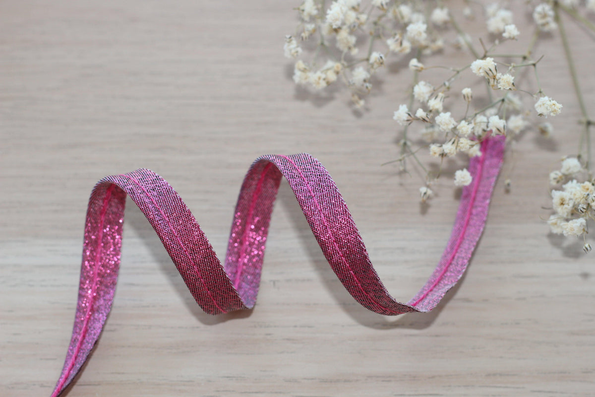 Passepoil Lamé rose fuchsia 10mm Col:3604 - L'atelier de Gaspard et Léonie