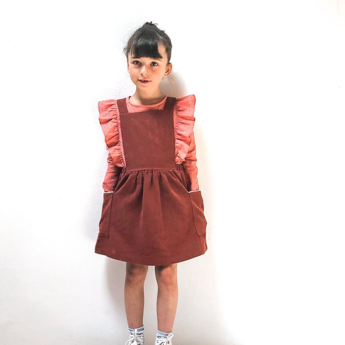 Robe tablier MILANO KIDS patron de couture pochette IKATEE Patron de couture Ikatee | Gaspard et Léonie Tissus en ligne et Mercerie à Toulouse