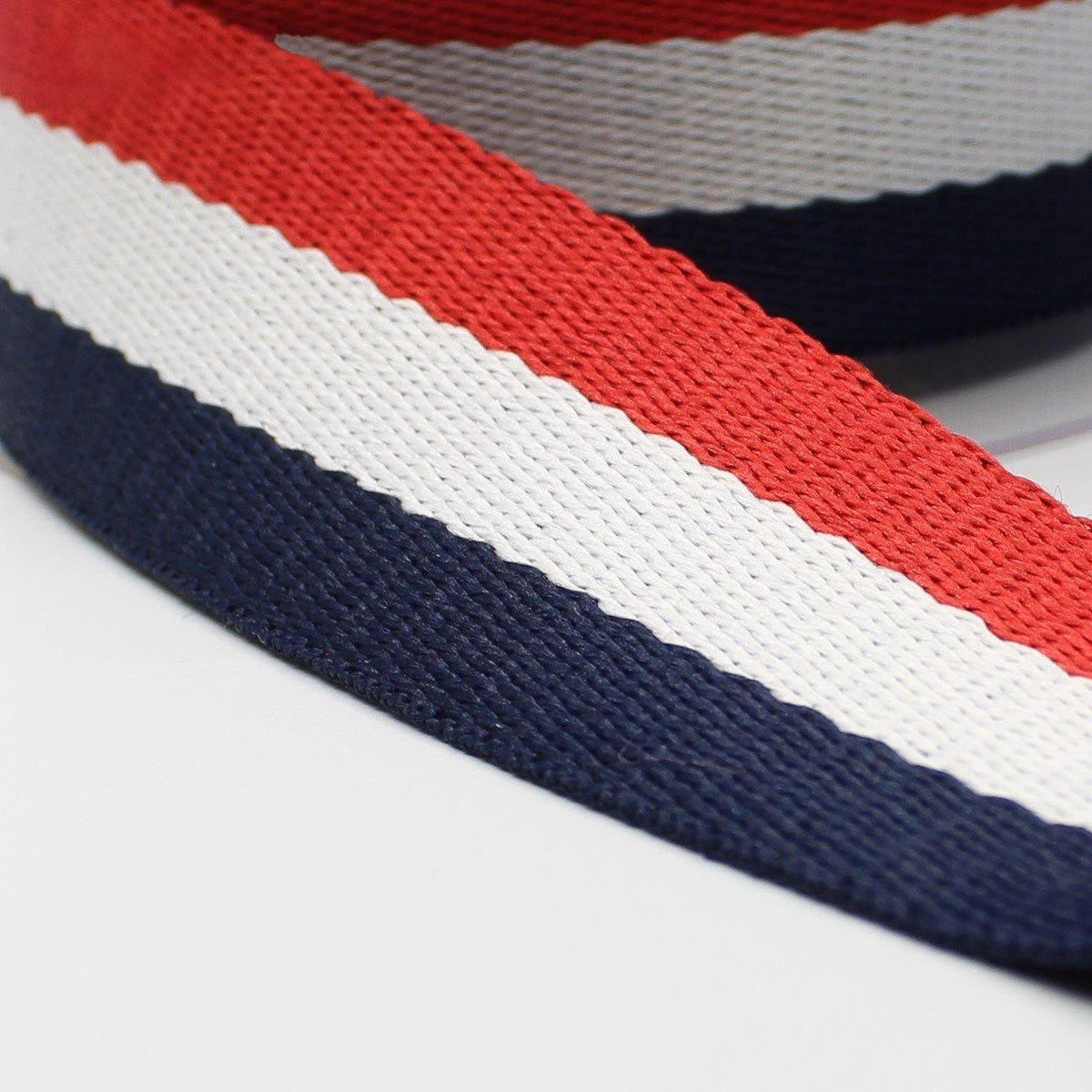 Sangle 30mm rayée Bleu/Blanc/bleu (Vendu x10cm) Mercerie Sélection Gaspard & Léonie | Gaspard et Léonie Tissus en ligne et Mercerie à Toulouse