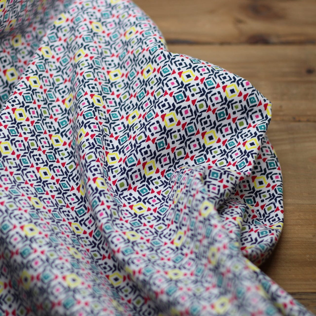 Tissu coton Stretch- ROSY - Blanc (Vendu x10cm) Tissus Sélection Gaspard & Léonie | Gaspard et Léonie Tissus en ligne et Mercerie à Toulouse