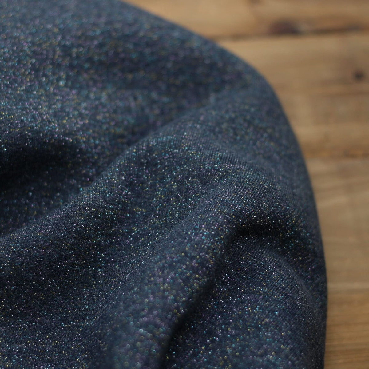 Tissu French Terry Glitter Bleu Denim/Arc en ciel (Vendu x10cm) Tissus Sélection Gaspard & Léonie | Gaspard et Léonie Tissus en ligne et Mercerie à Toulouse