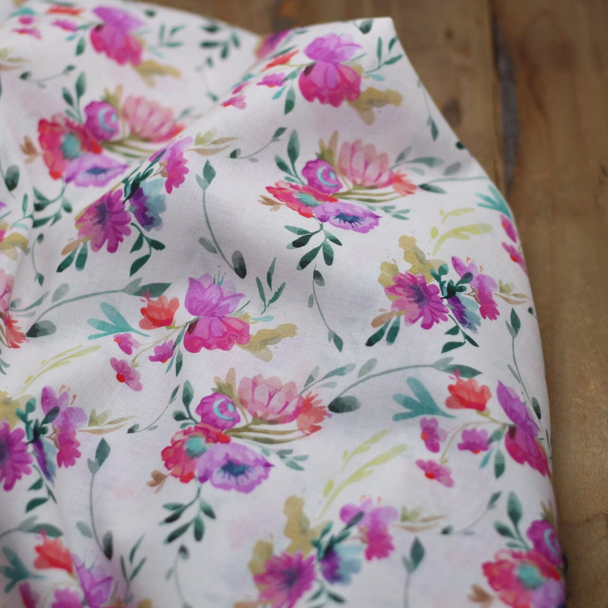 Tissu Voile de coton fleuri - CALLIOPEE - Blanc cassé (Vendu x10cm) Tissus Sélection Gaspard & Léonie | Gaspard et Léonie Tissus en ligne et Mercerie à Toulouse
