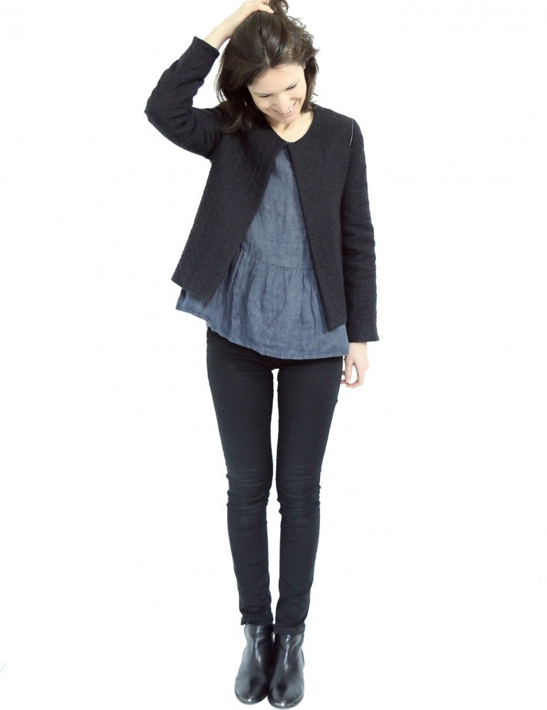 Veste femme CLAUDIE Patron de couture pochette - Atelier SCÄMMIT Patron de couture ATELIER SCÄMMIT | Gaspard et Léonie Tissus en ligne et Mercerie à Toulouse