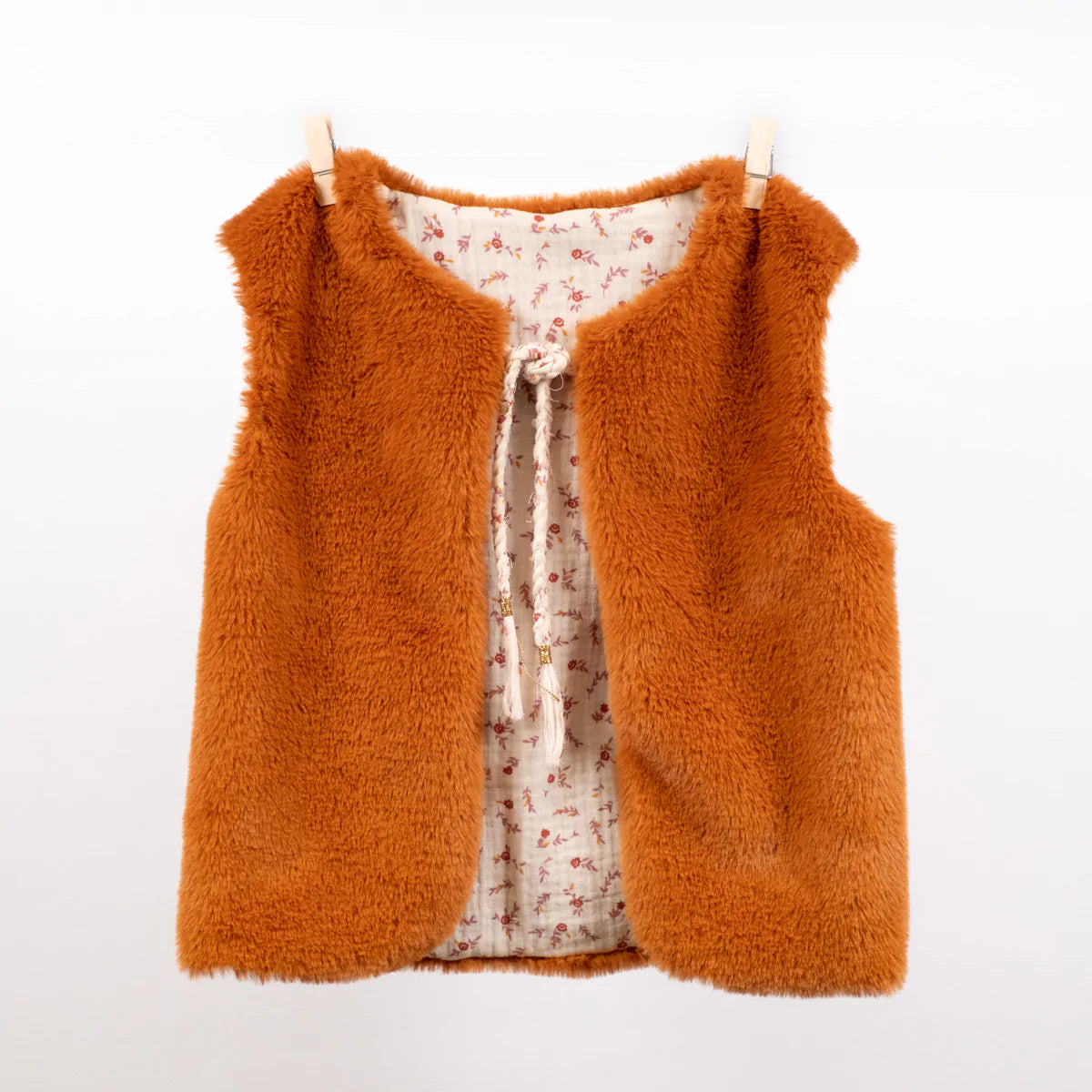 VIENNE Gilet sans manche mixte patron de couture pochette Patron de couture Ikatee | Gaspard et Léonie Tissus en ligne et Mercerie à Toulouse