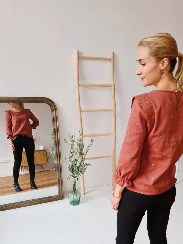 Blouse OLIVIA - Patron de couture pochette - JOLI LAB Patron de couture JOLI LAB | Gaspard et Léonie Tissus en ligne et Mercerie à Toulouse