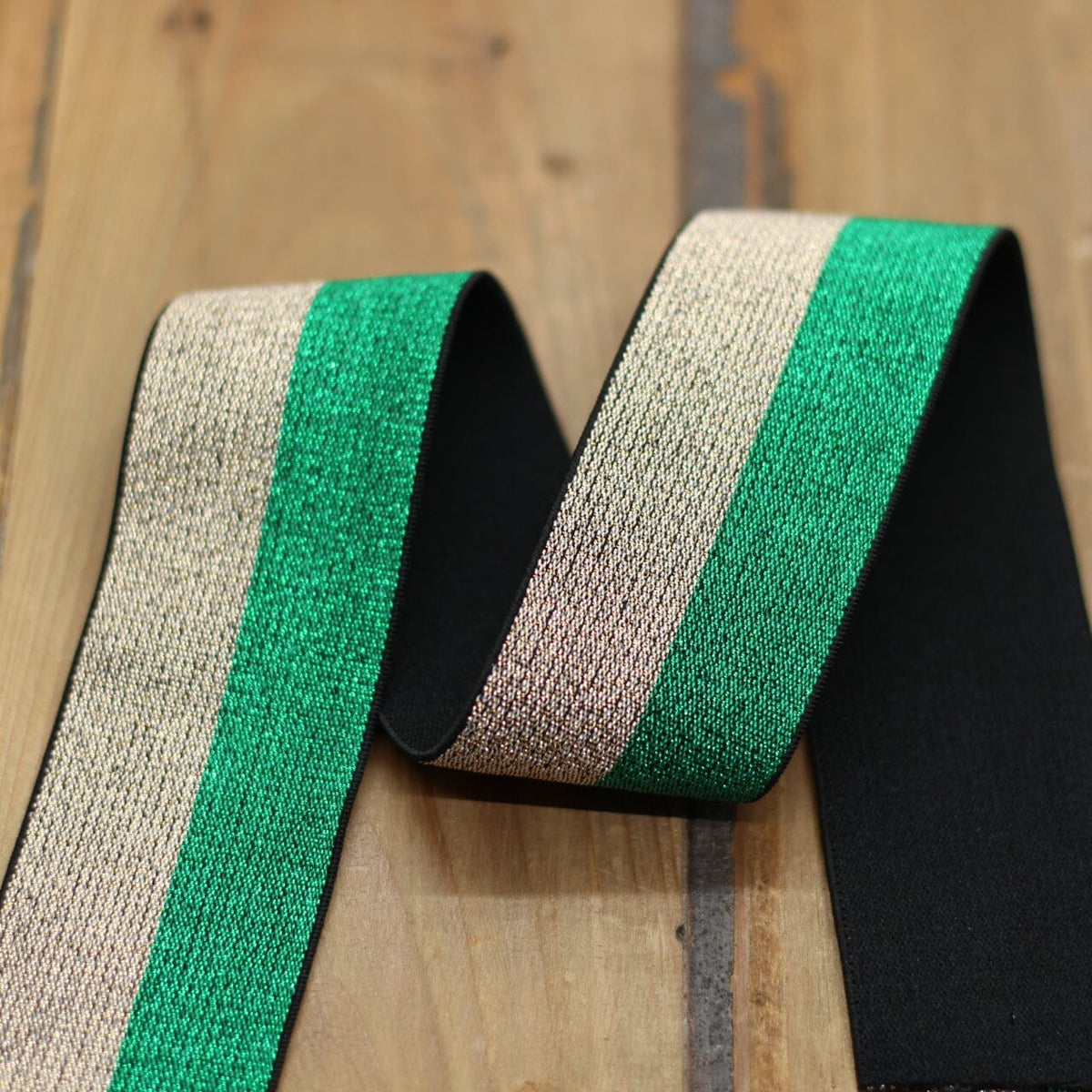 Elastique Large Lurex Vert/Doré 40mm (Vendu x10cm) Mercerie Sélection Gaspard & Léonie | Gaspard et Léonie Tissus en ligne et Mercerie à Toulouse