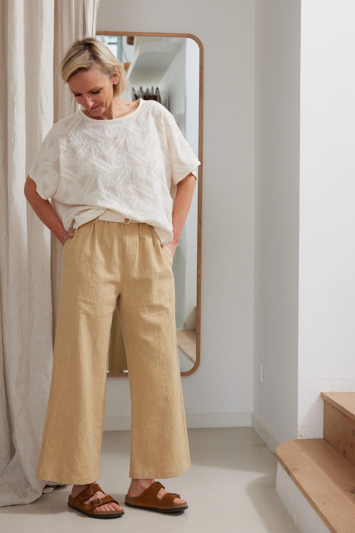 La blouse et veste Alba - Patron de couture pochette - MAISON ESSENTIELLE Patron de couture MAISON ESSENTIELLE | Gaspard et Léonie Tissus en ligne et Mercerie à Toulouse