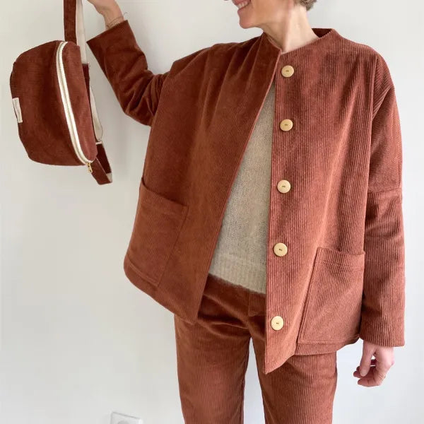La veste/manteau EVERYDAY - Patron de couture pochette - MAISON ESSENTIELLE Patron de couture MAISON ESSENTIELLE | Gaspard et Léonie Tissus en ligne et Mercerie à Toulouse