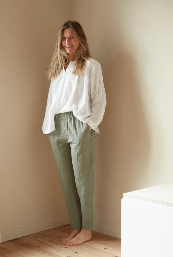 Pantalon le MOM PANT - Patron de couture pochette - MAISON ESSENTIELLE Patron de couture MAISON ESSENTIELLE | Gaspard et Léonie Tissus en ligne et Mercerie à Toulouse