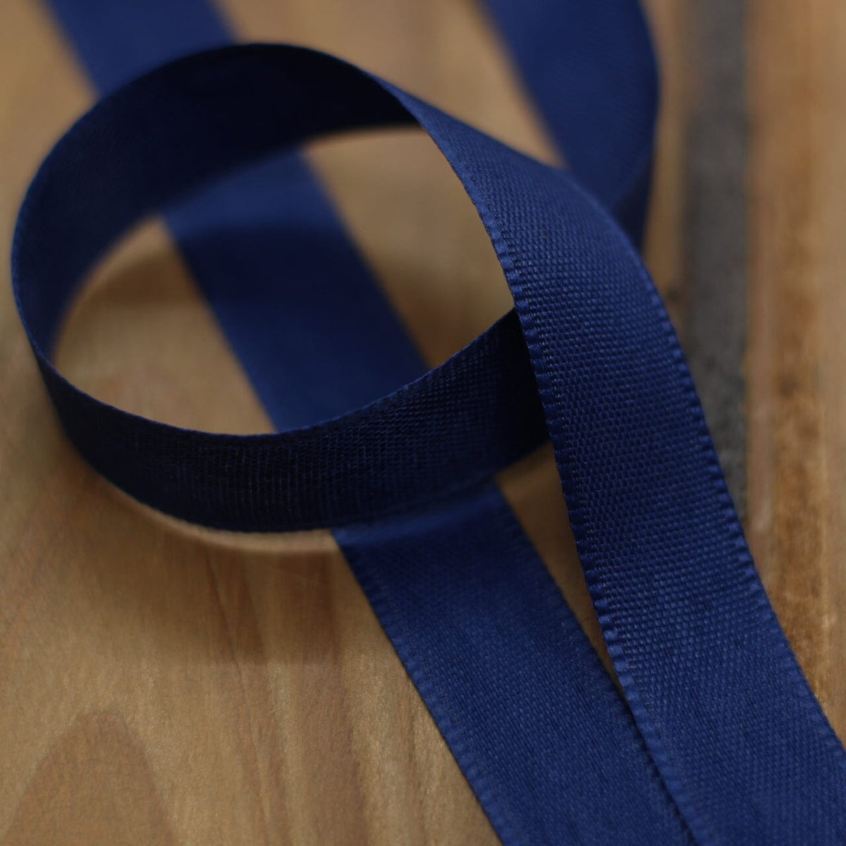 Ruban Extra fort 15mm -Bleu marine (vendu x10cm) Mercerie Sélection Gaspard & Léonie | Gaspard et Léonie Tissus en ligne et Mercerie à Toulouse
