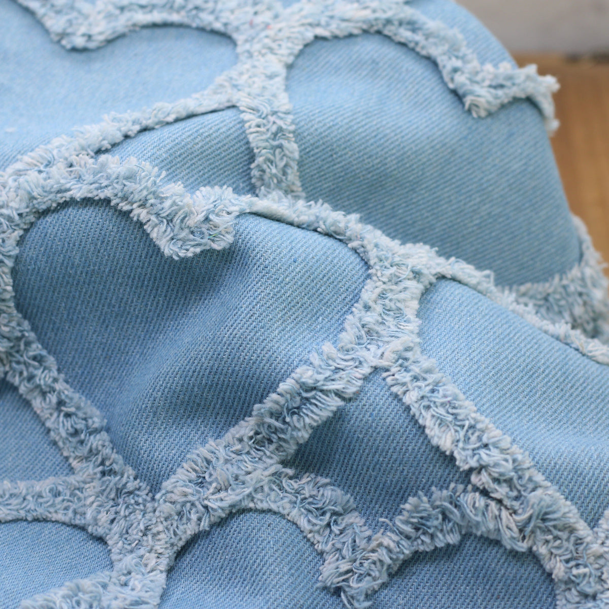 Tissu coton denim - COEURS - Bleu Clair (Vendu x10cm) Tissus Sélection Gaspard & Léonie | Gaspard et Léonie Tissus en ligne et Mercerie à Toulouse