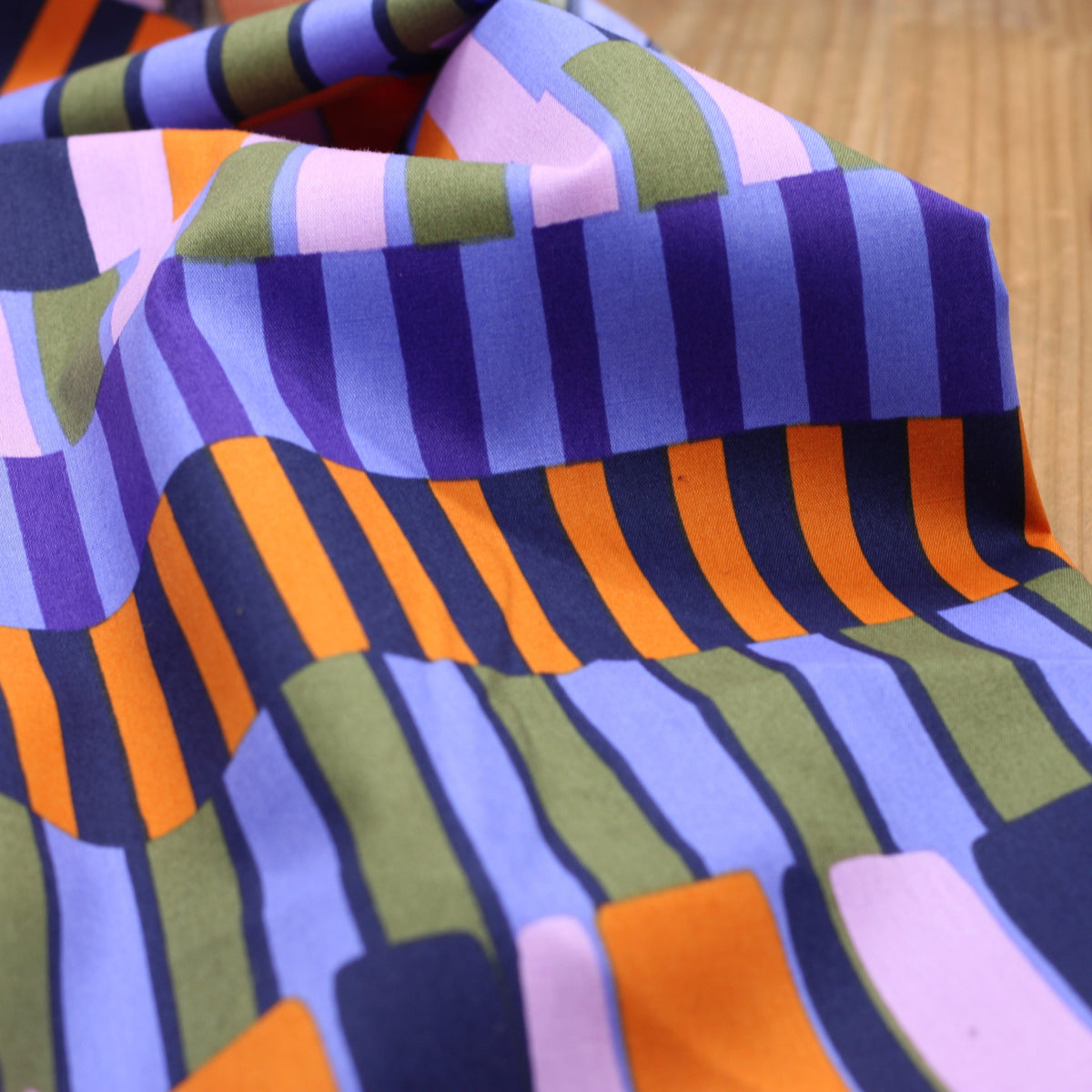 Tissu Coton Viscose Rayures - Violet (Vendu x10cm) Tissus Sélection Gaspard & Léonie | Gaspard et Léonie Tissus en ligne et Mercerie à Toulouse