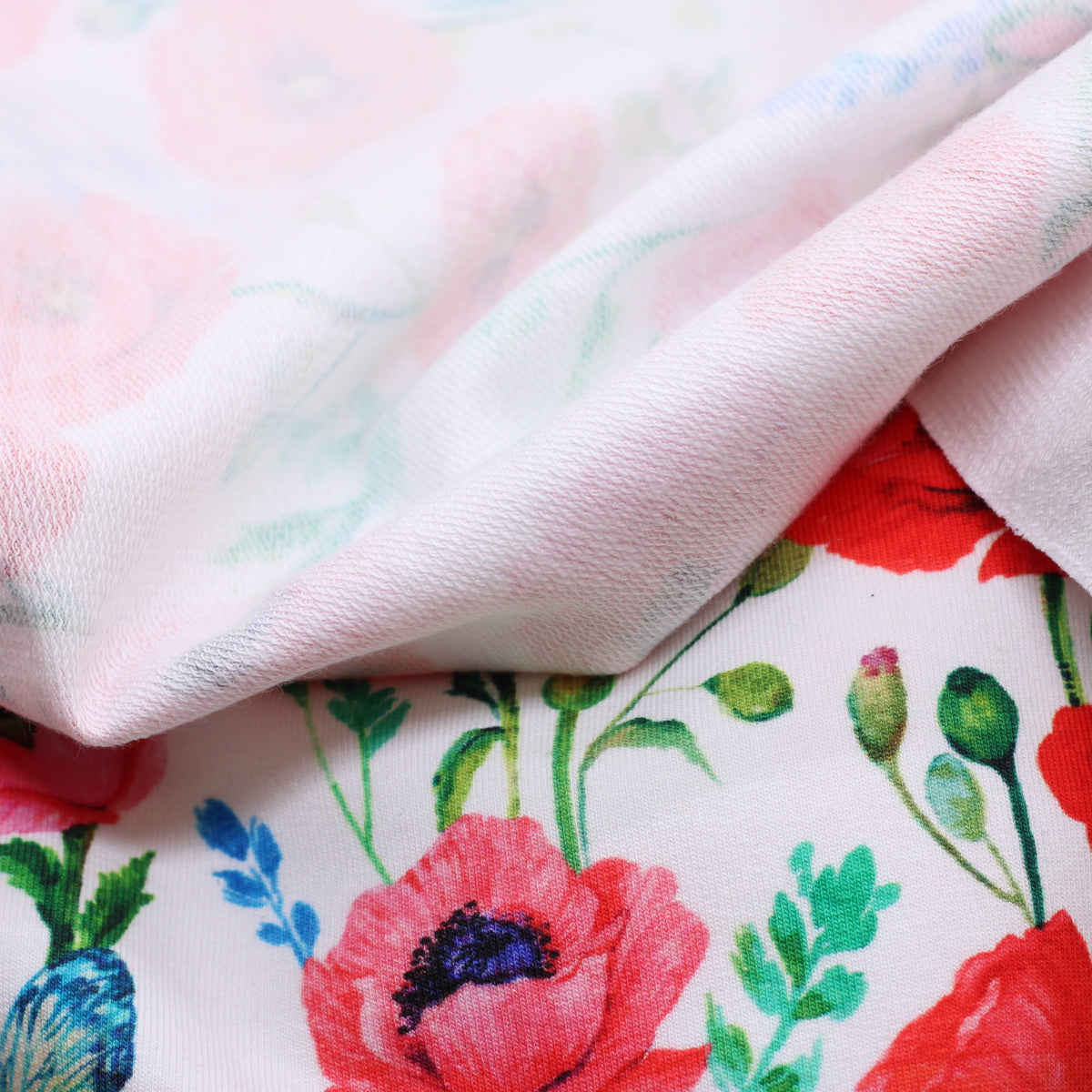 Tissu French Terry - COQUELICOTS - Blanc (Vendu x10cm) Tissus POPPY Designed For You | Gaspard et Léonie Tissus en ligne et Mercerie à Toulouse
