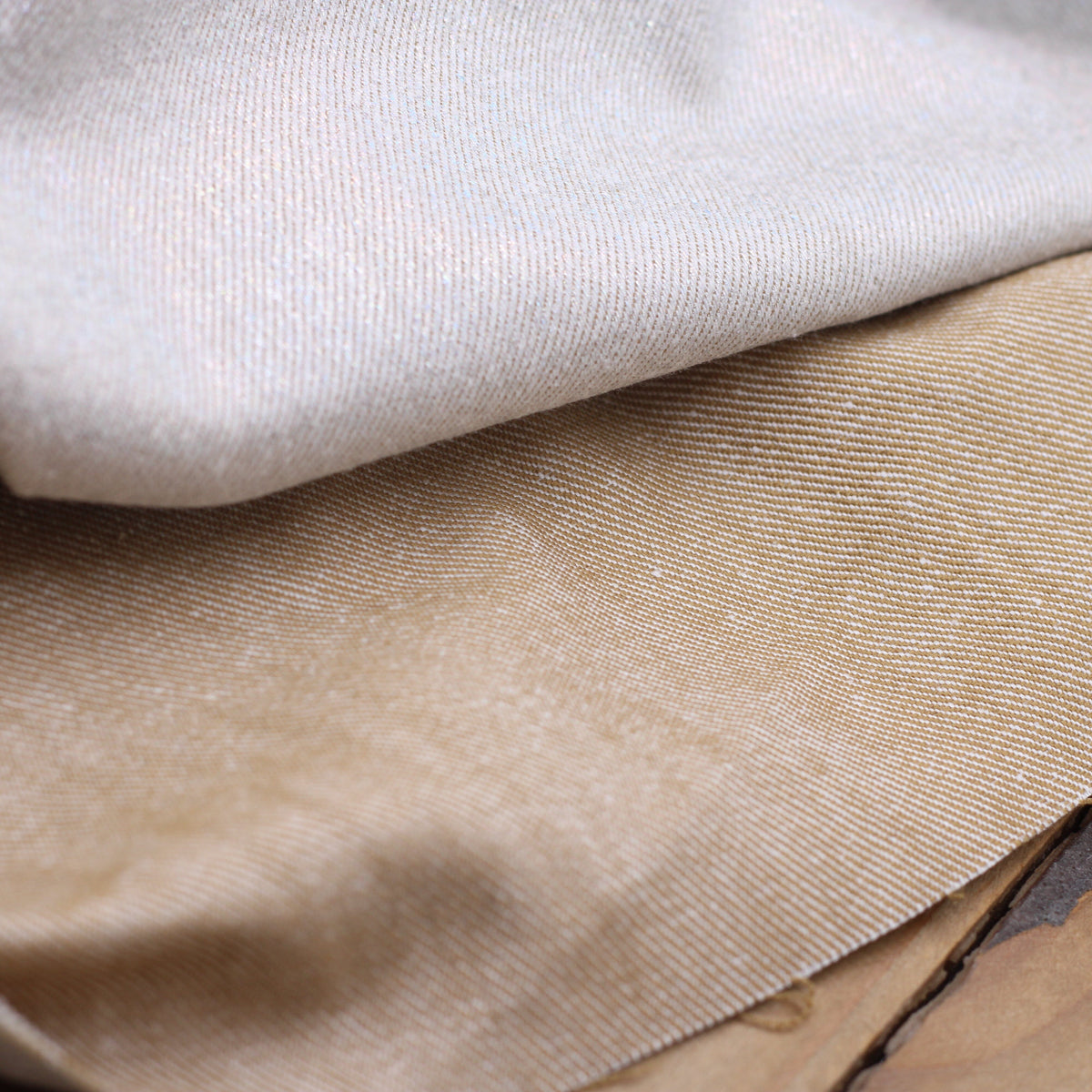 Tissu Jean Stretch irisé 9 Oz- Champagne (Vendu x10cm) Tissus Sélection Gaspard & Léonie | Gaspard et Léonie Tissus en ligne et Mercerie à Toulouse
