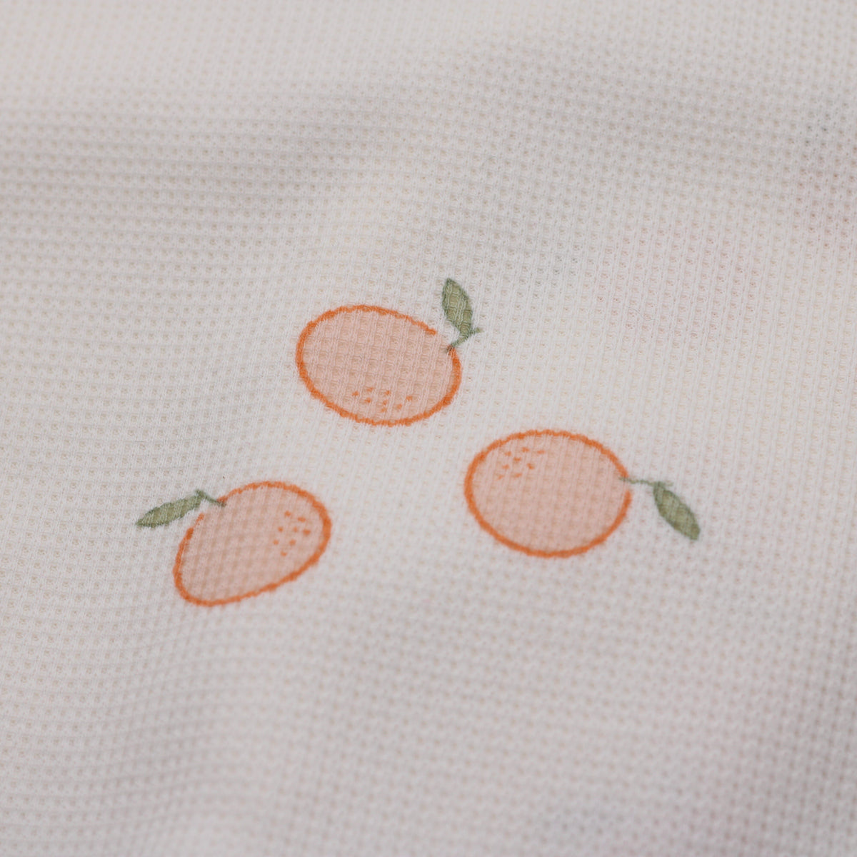 Tissu Jersey de coton gaufré- ORANGES - Ecru- POPPY DESIGNED (Vendu x10cm) Tissus POPPY Designed For You | Gaspard et Léonie Tissus en ligne et Mercerie à Toulouse