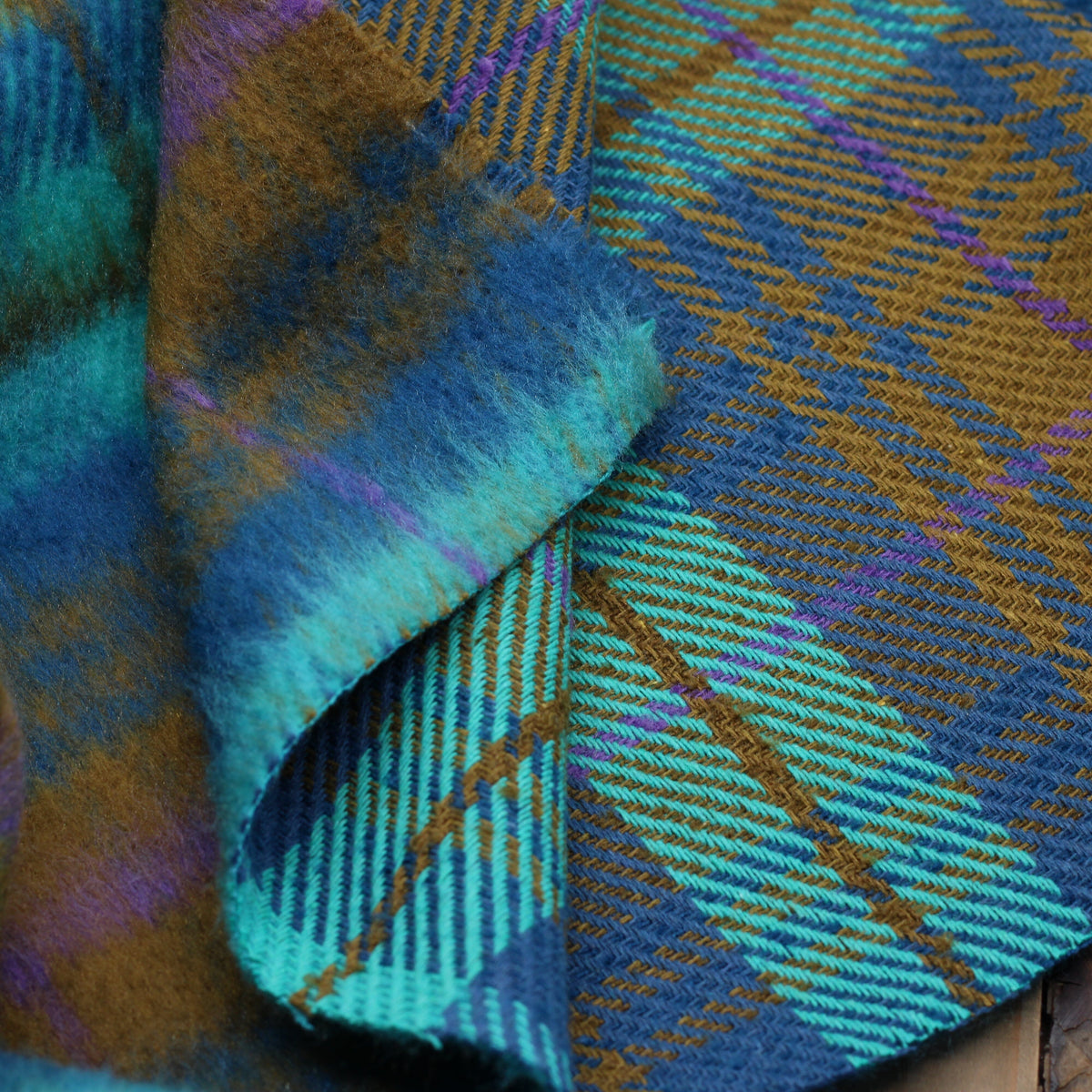 Tissu Laine Manteaux - Tartan turquoise (Vendu x10cm) Tissus Sélection Gaspard & Léonie | Gaspard et Léonie Tissus en ligne et Mercerie à Toulouse