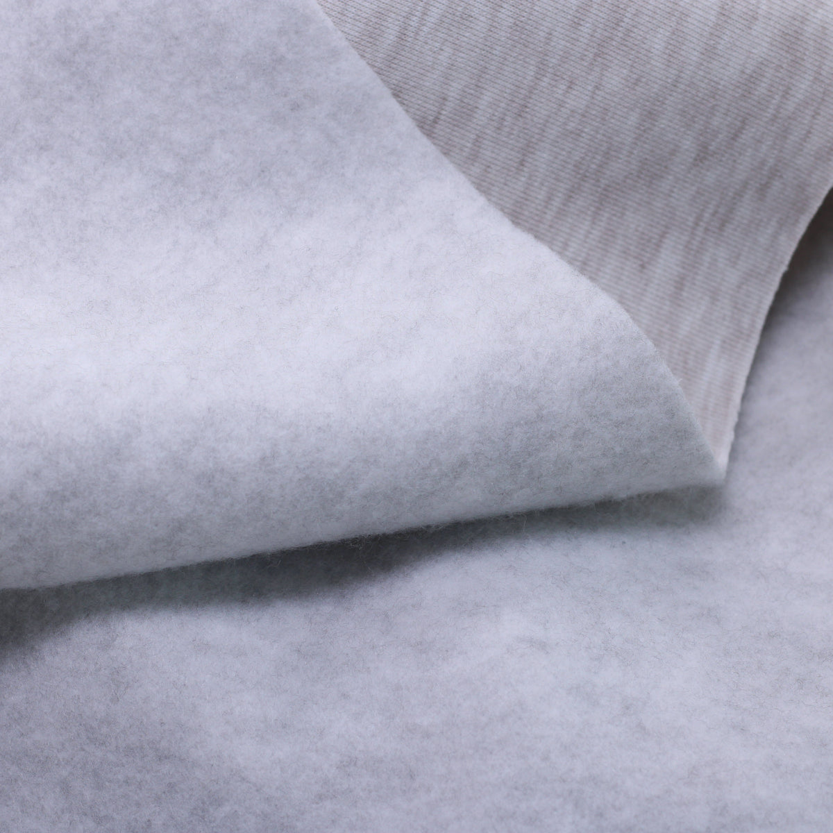 Tissu Sweat / Jogging - Ecru chiné taupe (Vendu x10cm) Tissus Sélection Gaspard & Léonie | Gaspard et Léonie Tissus en ligne et Mercerie à Toulouse