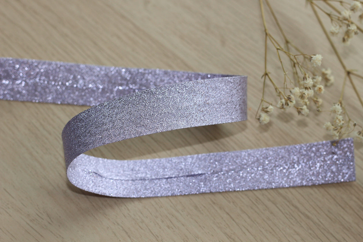 Biais Lamé Lilas 20mm Col:3606 - L'atelier de Gaspard et Léonie