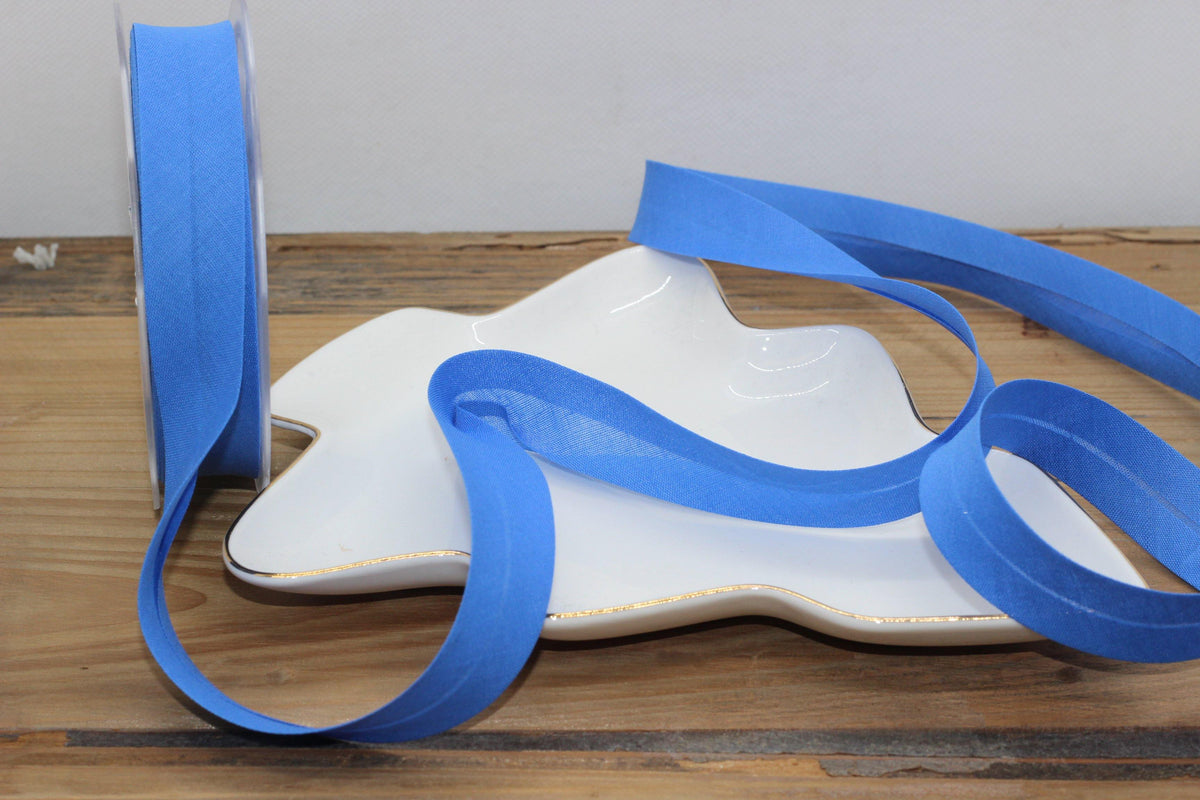 Biais Polycoton uni COL:767 20mm BLEU (Vendu x10cm) - L'atelier de Gaspard et Léonie