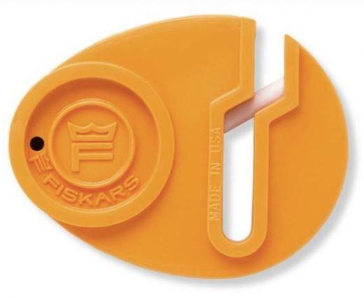 Elimeur Ciseaux Fiskars - L'atelier de Gaspard et Léonie