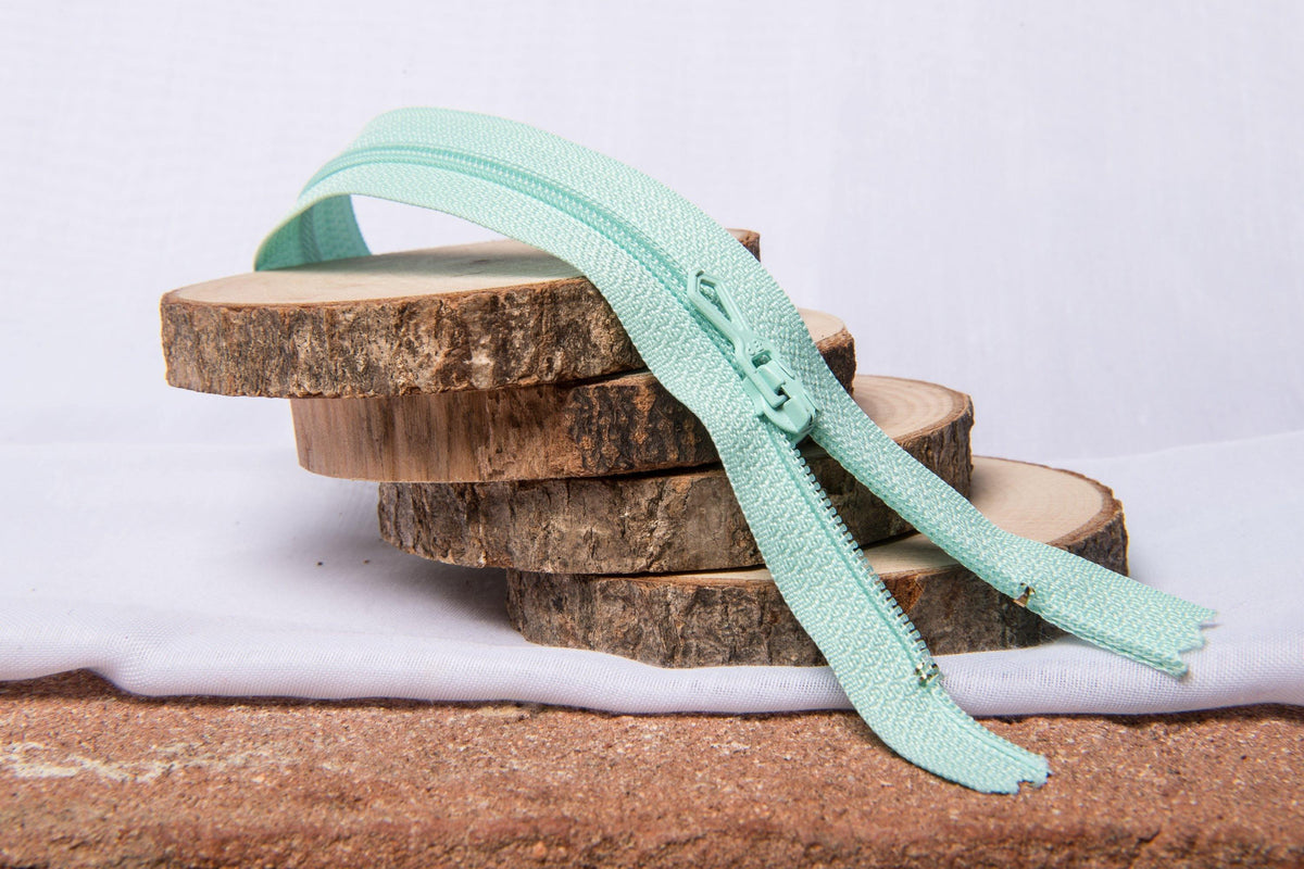 Fermeture Eclair Spirale VERT - Non Séparable Z51 710 - L'atelier de Gaspard et Léonie