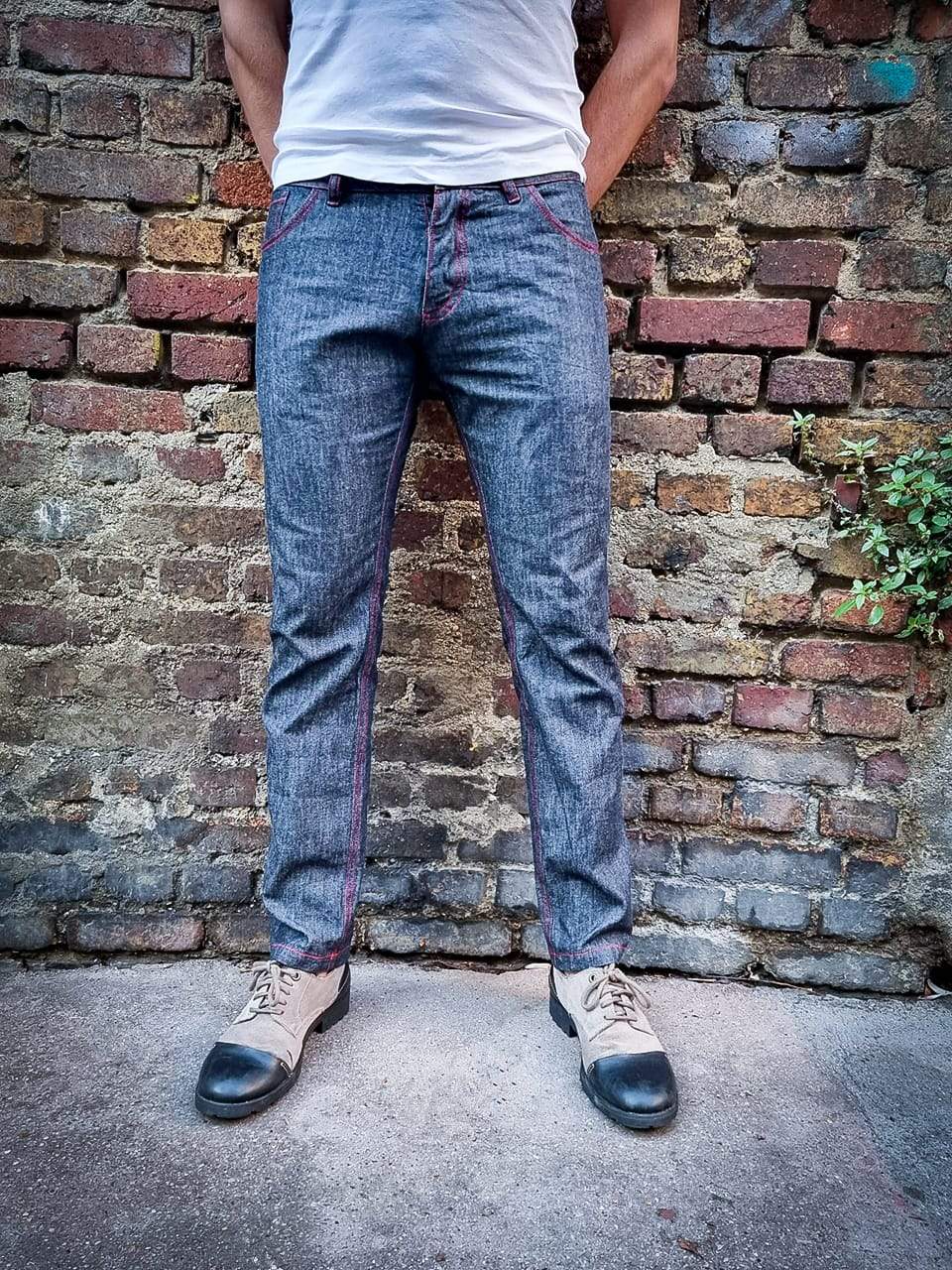Jeans LE BAD BOY Patron de couture pochette - Les Beaux Gosses Patron de couture LES BEAUX-GOSSES | Gaspard et Léonie Tissus en ligne et Mercerie à Toulouse