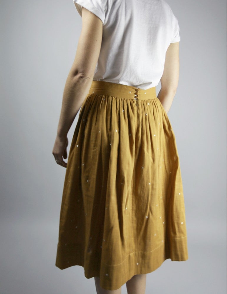 Jupe femme ARPEGE Patron de couture pochette - Atelier SCÄMMIT Patron de couture ATELIER SCÄMMIT | Gaspard et Léonie Tissus en ligne et Mercerie à Toulouse