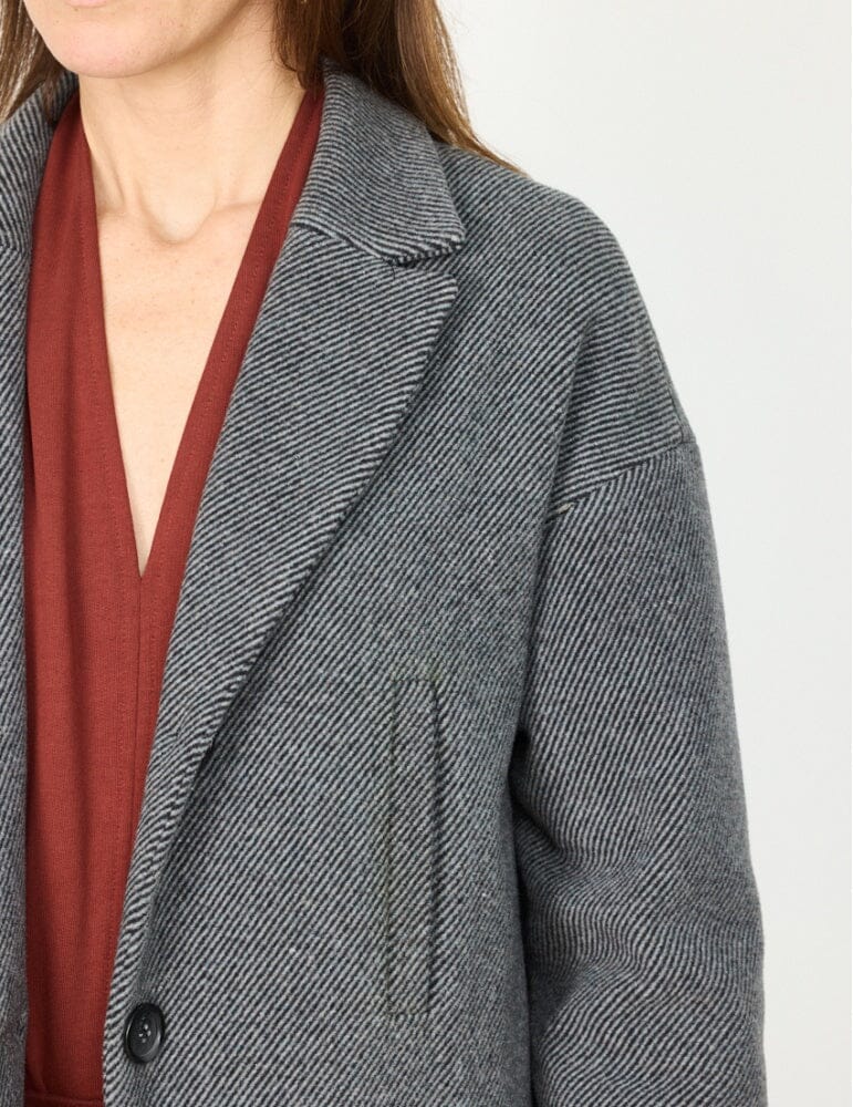 Manteau femme FLOW Patron de couture pochette - Atelier SCÄMMIT Patron de couture ATELIER SCÄMMIT | Gaspard et Léonie Tissus en ligne et Mercerie à Toulouse