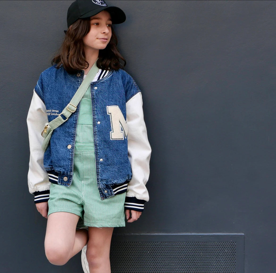 Salopette LYON Kids - patron de couture pochette - IKATEE Patron de couture Ikatee | Gaspard et Léonie Tissus en ligne et Mercerie à Toulouse