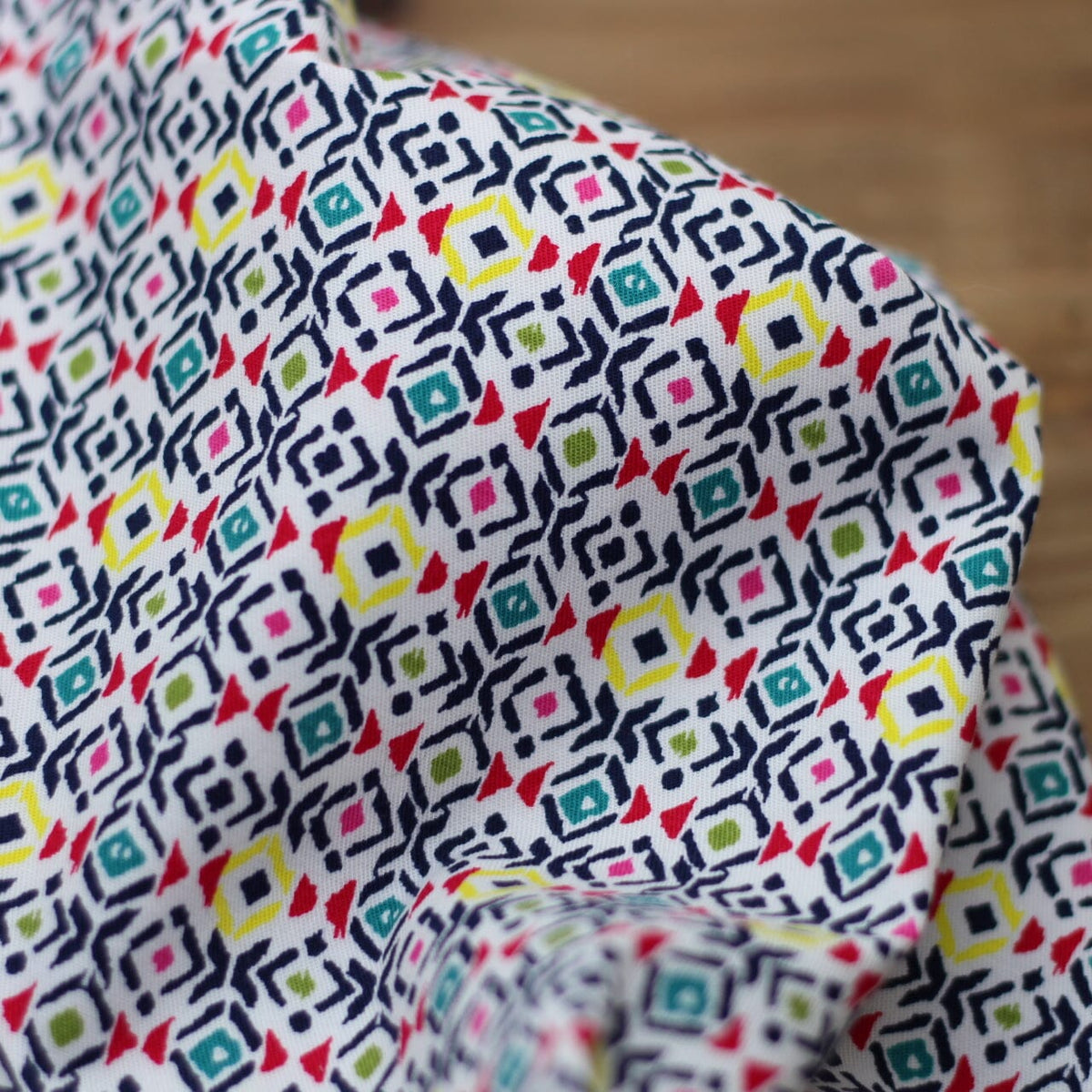 Tissu coton Stretch- ROSY - Blanc (Vendu x10cm) Tissus Sélection Gaspard & Léonie | Gaspard et Léonie Tissus en ligne et Mercerie à Toulouse