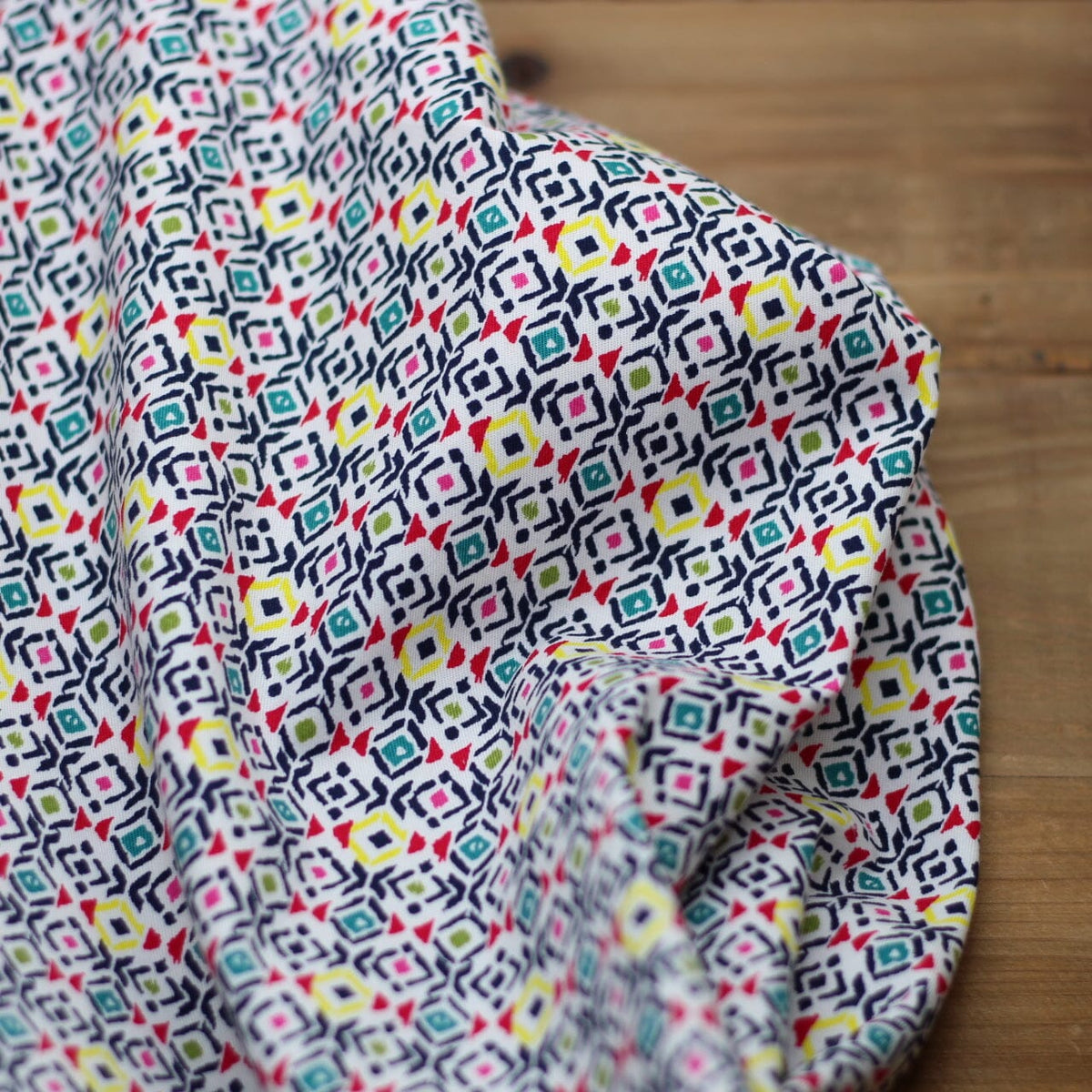 Tissu coton Stretch- ROSY - Blanc (Vendu x10cm) Tissus Sélection Gaspard & Léonie | Gaspard et Léonie Tissus en ligne et Mercerie à Toulouse