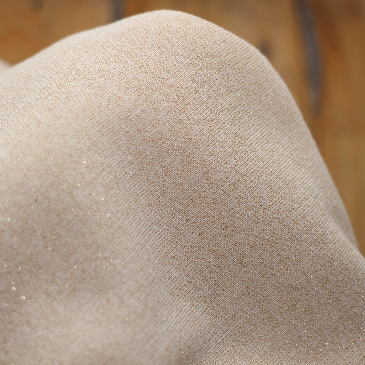 Tissu French Terry Glitter Beige saumoné (Vendu x10cm) Tissus Sélection Gaspard & Léonie | Gaspard et Léonie Tissus en ligne et Mercerie à Toulouse