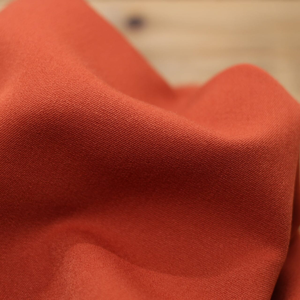 Tissu Twill Uni Stretch- Cuivré (Vendu x10cm) Tissus Sélection Gaspard & Léonie | Gaspard et Léonie Tissus en ligne et Mercerie à Toulouse