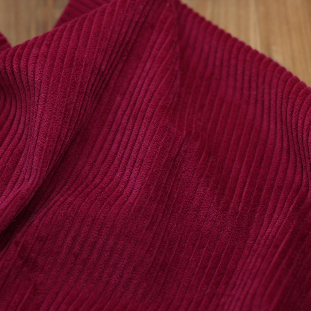 Tissu Velours Grosses côtes - Cerise (vendu x10cm) Tissus Sélection Gaspard & Léonie | Gaspard et Léonie Tissus Mercerie Toulouse
