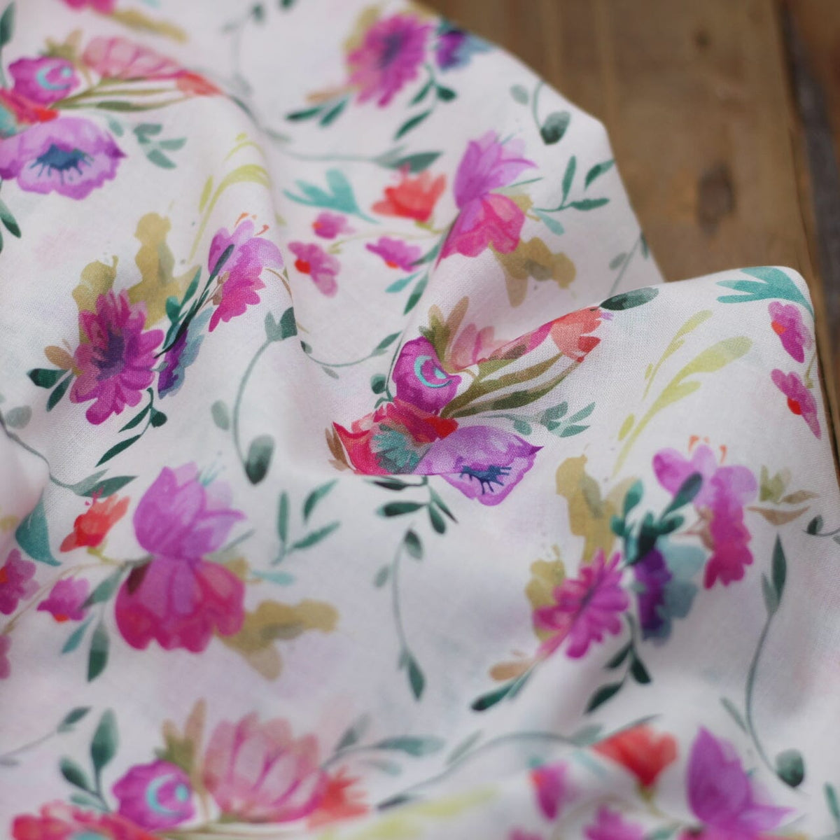 Tissu Voile de coton fleuri - CALLIOPEE - Blanc cassé (Vendu x10cm) Tissus Sélection Gaspard & Léonie | Gaspard et Léonie Tissus en ligne et Mercerie à Toulouse