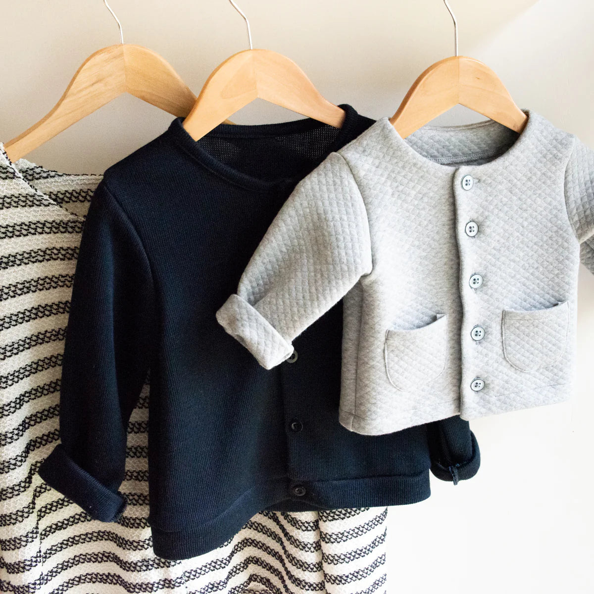 VIC Gilet patron de couture pochette - IKATEE Patron de couture Ikatee | Gaspard et Léonie Tissus en ligne et Mercerie à Toulouse